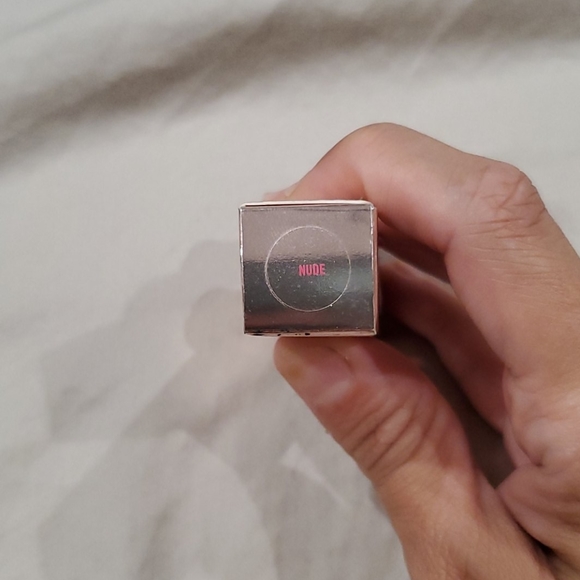 Mac lipstickriri nude